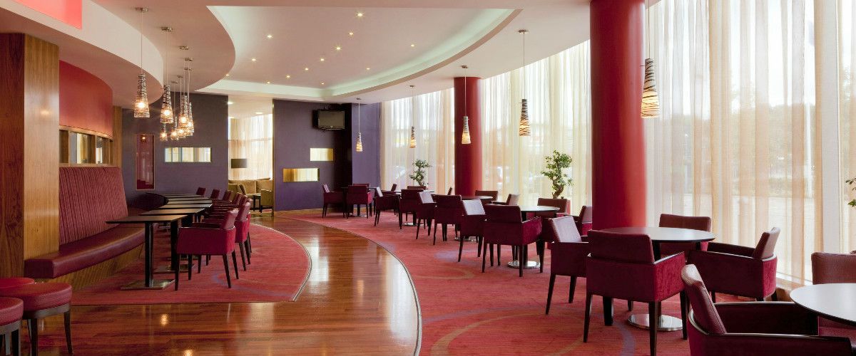 Dining at Holiday Inn Norwich City